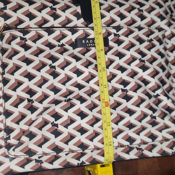 Radley London Backpack Style Bag with Geometric Pattern in Brown and White & Blk - Picture 14 of 14